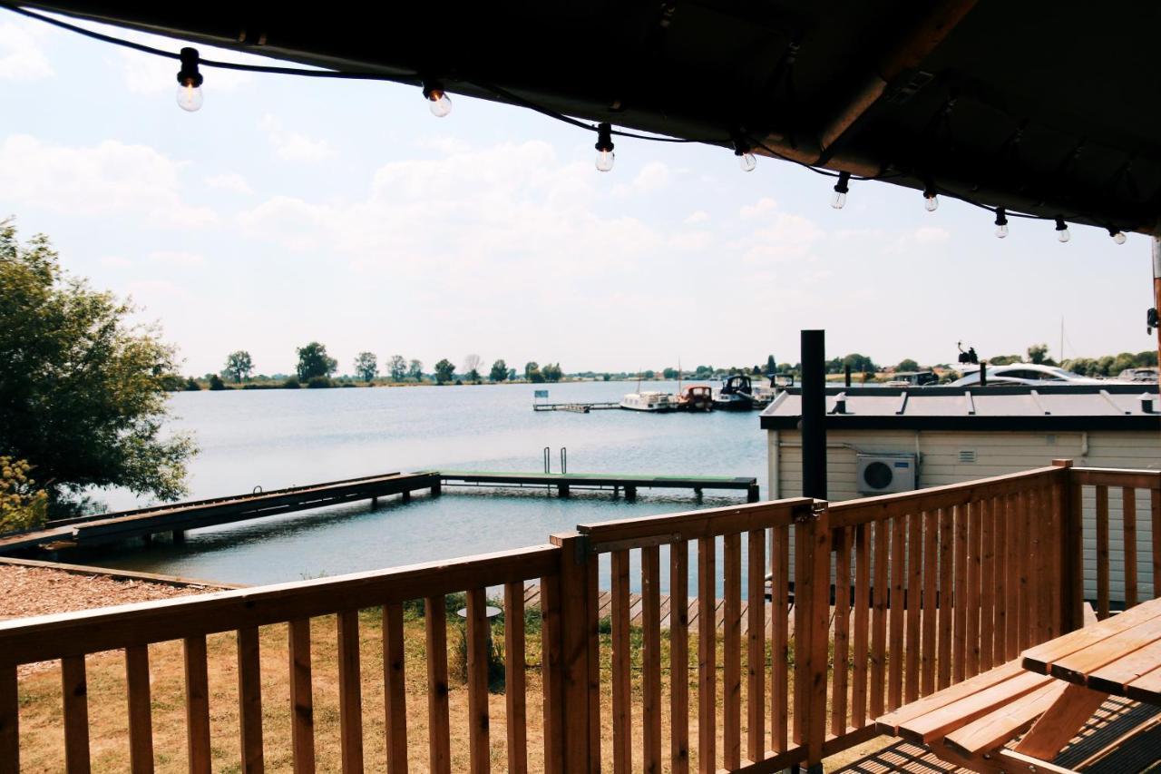 Luxury Lake Lodge Alphen  Exterior foto